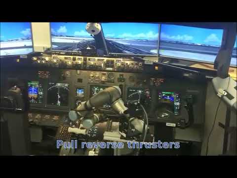 ALIAS robotic pilot flying a Boeing 737The ALIAS robot, developed by Pentagon specialists, #shorts