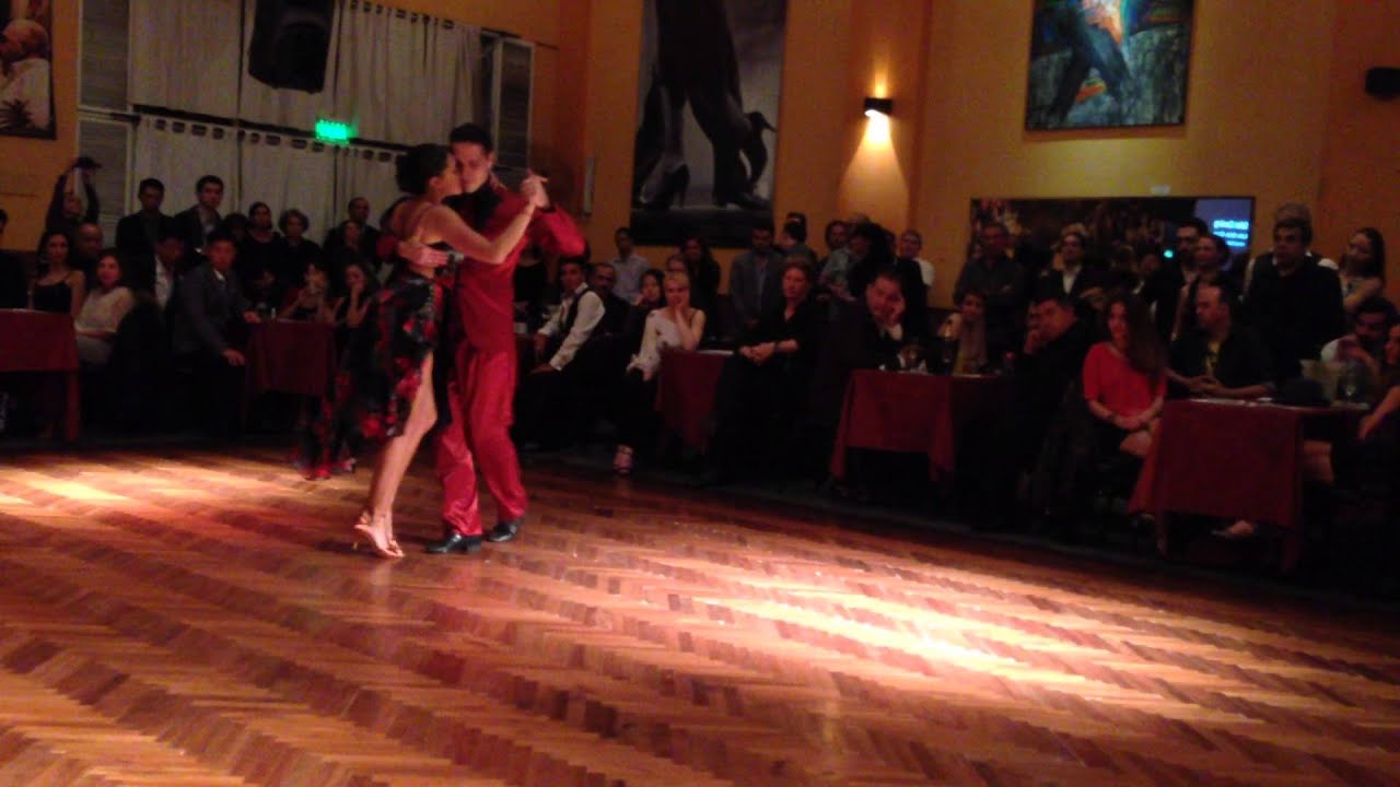 Video thumbnail for Samantha Dispari y Santiago Fina