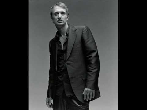 Sexy Bitch - David Guetta feat. Akon