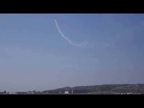 Chuck Aaron Red Bull Helicopter Aerobatics V2015-0822-003