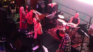 &quot;Nothing But Love&quot; Lari White