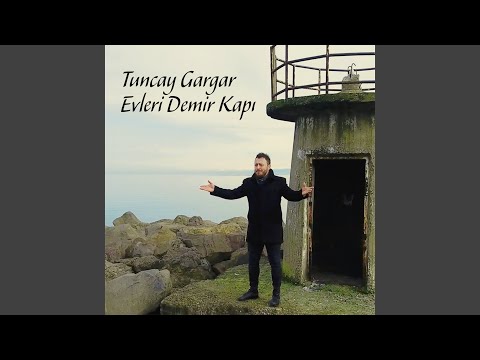 Evleri Demir Kapı