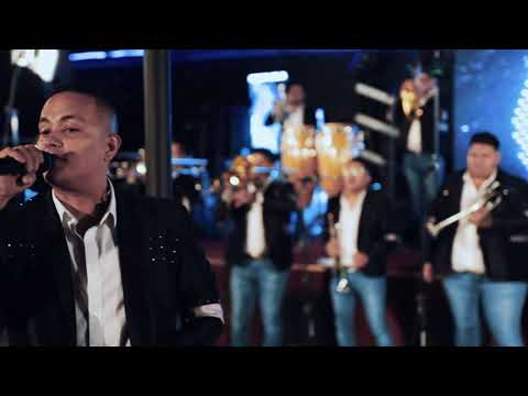 Banda La Alterada (En Vivo)- Un Suspiro