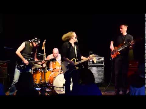 DARYL GREEN 20 11 2014 15 Trouble Is Me