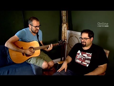 אח משכמה