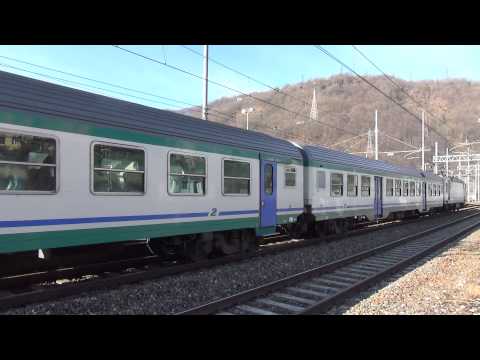 TRENI ELETTRICI IN TRANSITO A RONCO SCRIVIA (GE) 6 - 1 - 2014.