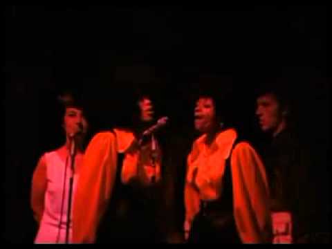 Elvis Presley vs. Fiko 51 - In the Ghetto