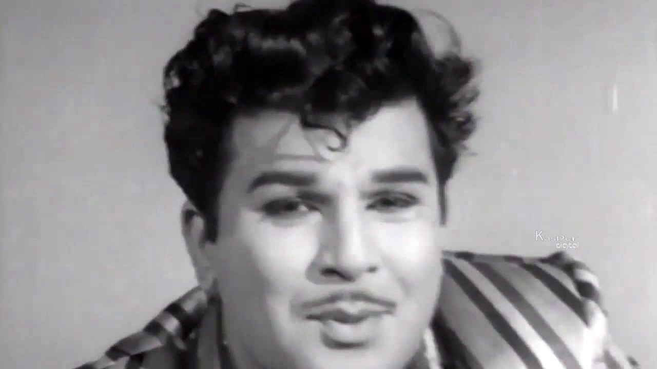 Mutham Mutham Senthen Song Lyrics | Puthisaligal