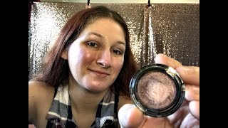 Review - NYX Glam Purple Eyeshadow
