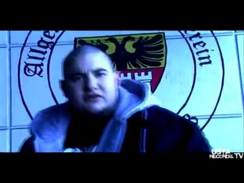 Momo - Was wollt ihr denn ? ( Usta Records X ) 2011