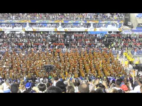 Bateria São Clemente - Desfile Oficial 2015