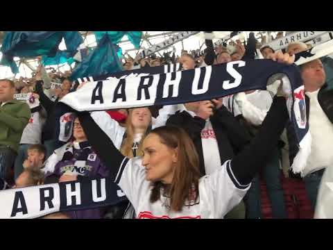 Pokalfinalen 2024: AGF fans synger Malaga i Parken