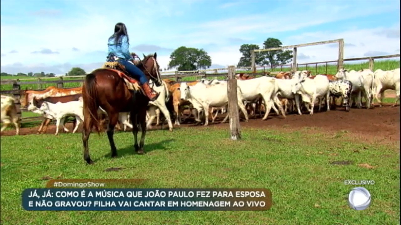 Filha de João Paulo cuida da fazenda herdada do pai