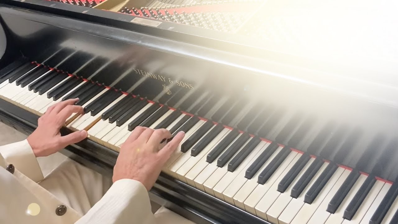 Chopin - Nocturne in E Flat Major (Op. 9 No. 2) / Yiruma - River Flows in You / J. S. Bach - Prelude