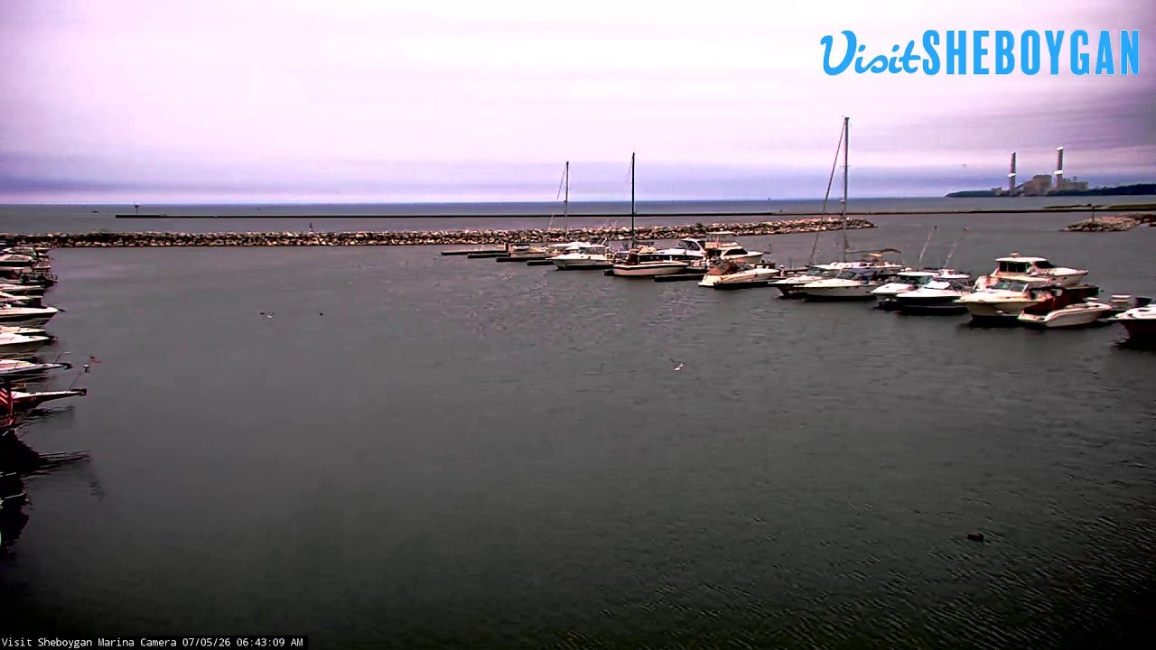 Live webcam view of Sheboygan Marina Live Cam