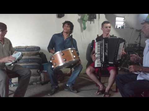 Isaac do Acordeon e Lukinha - Xote do coice ( Dominguinhos )