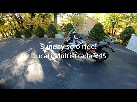 Sunday ride on the Multistrada V4S