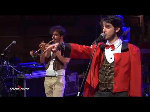 Calabria Sona Music Channel - sKapizza - BeppeAnna - petrizzi (live)