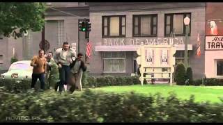 Marty McFly - skateboard chase 1955