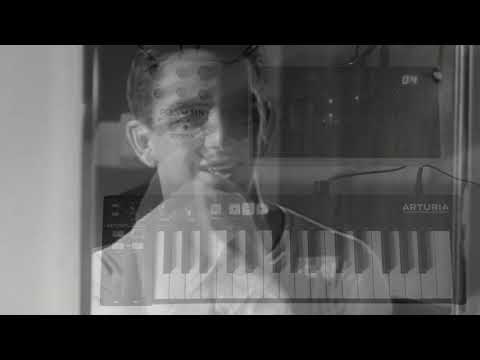 sp3ct3rs d3mos presents Polymoon by Meris