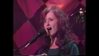 Bonnie Raitt - Burnin&#39; Down The House - Tonight Show 1-23-1996