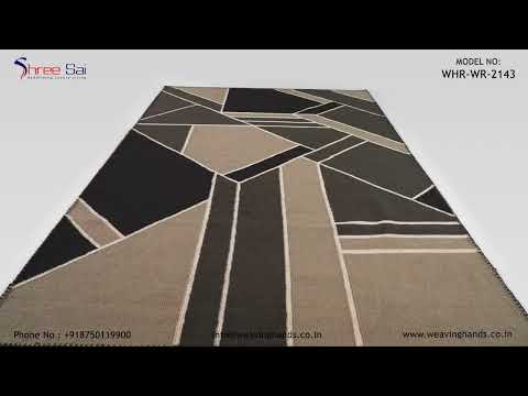 RUGS