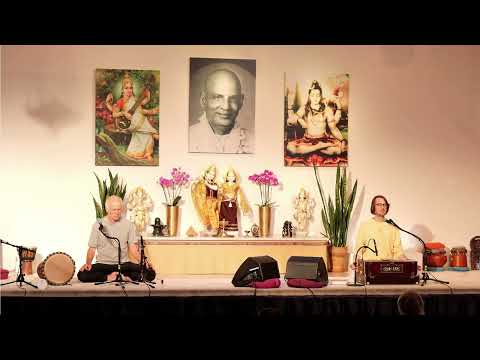 Satsang - Kirtan, Mantra und Arati mit Patrik - Yoga Vidya Live, 07.09.2022, 20:00 Uhr
