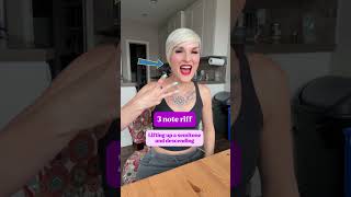 Tech Talk: Kelly Clarkson riff