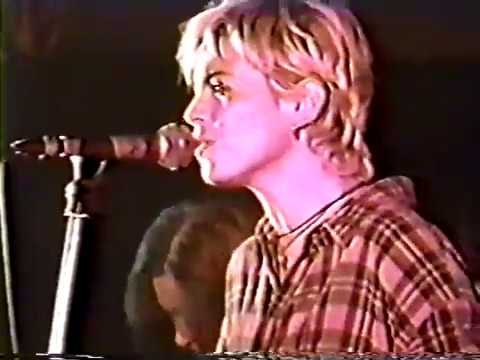 7 Year Bitch -  Dead Men Don't Rape (live 1993)