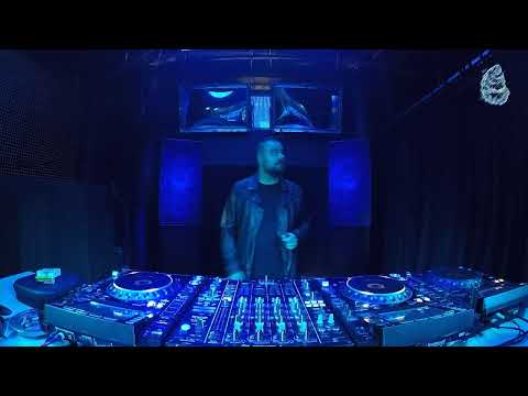 The Blue Oyster: WEIKUM / 28.05 / 20 - 21