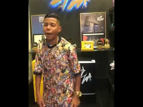 MC TETEU CANTA MUITO COM MC MENOR DA VG