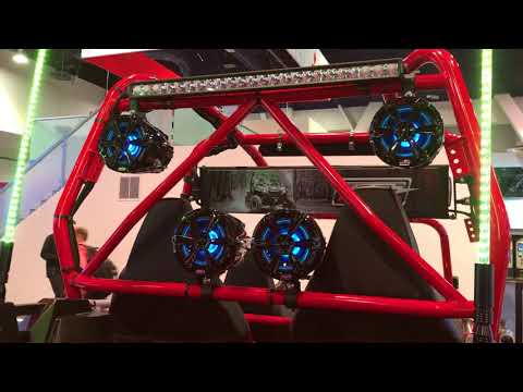 Metra MPS-65WCSRGB-video