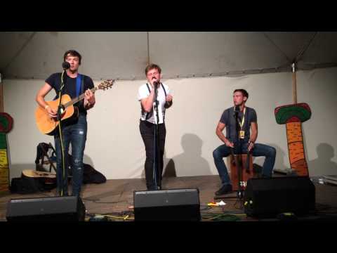 OKno - OKno na Folkových prázdninách - Alenka v říši divů