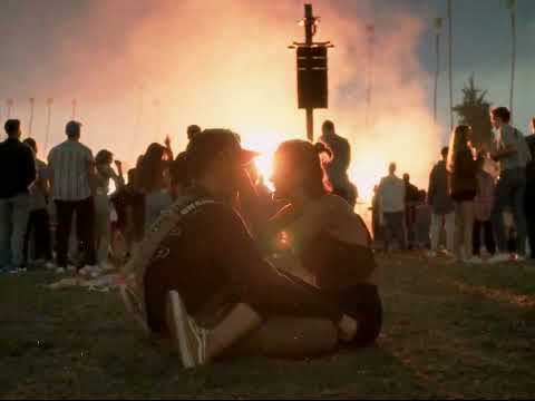 Video thumbnail for Delilah (pull me out of this)