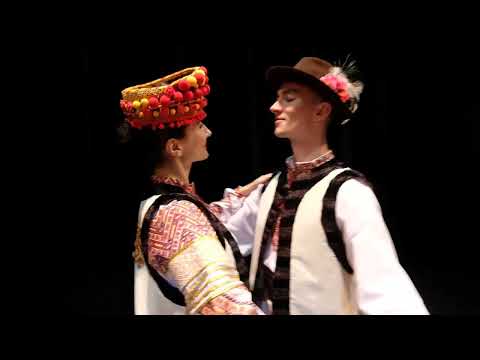 "Hora mare". Буковинський ансамбль пісні і танцю.