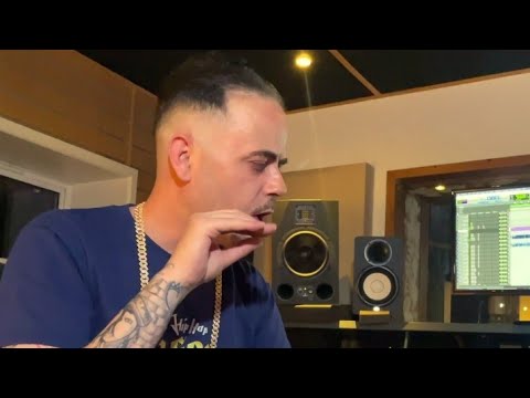 @WiseRap - Mind Ya Business (4k)