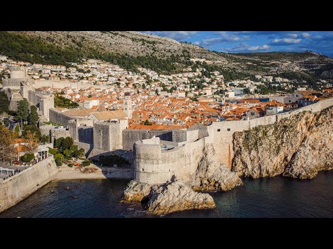 Old Town and City Walls Walking Tour in Dubrovnik, Croatia