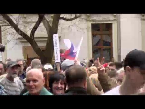 Naživo: Protest Za slušné Slovensko v Bratislave