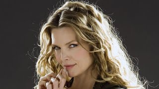 Download lagu MICHELLE PFEIFFER 🔥 Stockings, Pantyhose, Tights, Short Mini Dress, Heels mp3