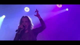 SKID ROW x LZZY HALE - "18 &amp; Life" (Live in Carterville, IL)