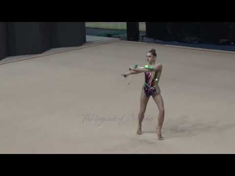 Elsa SOMVILLE massues - 2022 Revue d'effectifs à Thiais (février)