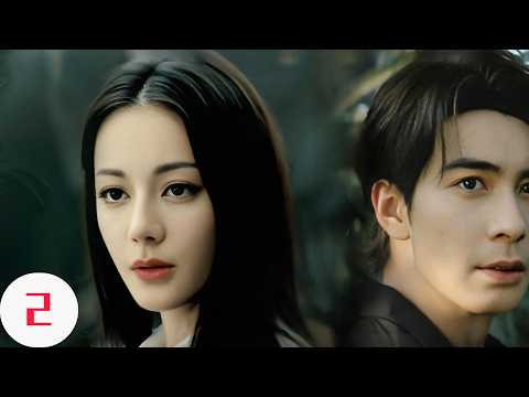 Ambushed by bandits in a perilous land, Nie Jiuluo’s mad blade strike stunned everyone present.