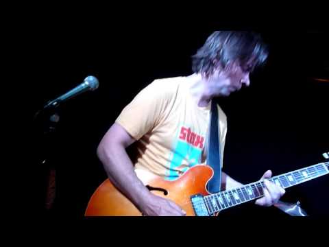 Gregor Hilden Band@Cafe a Gogo - Listen Here