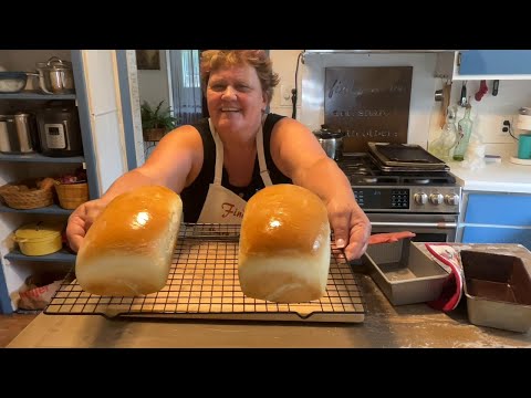 A Bread Baking Tutorial | Bread Baking Basics for Beginners | Homemaking Basics