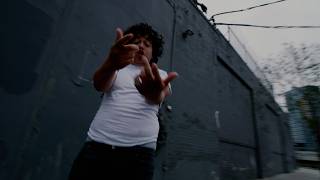 Download lagu 2slimey - serena mp3 Download lagu 2slimey - serena mp3