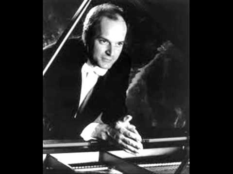 Gounod-Liszt  Waltz from  Faust  Lortie Rec Live 1990