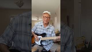 Video thumbnail for Squier Sonic Mustang Single Coil Review by Kenny Bluet