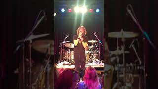 Moist - Break Her Down (live) Deerfoot Inn and Casino, Calgary, August 24, 2019