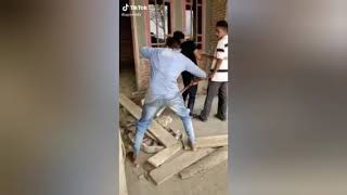 Download lagu Tiktok viral || viral tiktok berbeza kasta full mp3