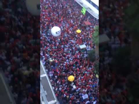 Lula faz discurso em Porto Alegre